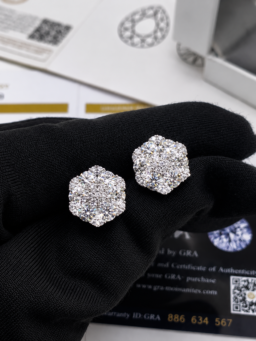 Luxe Clover Earrings - Image 3