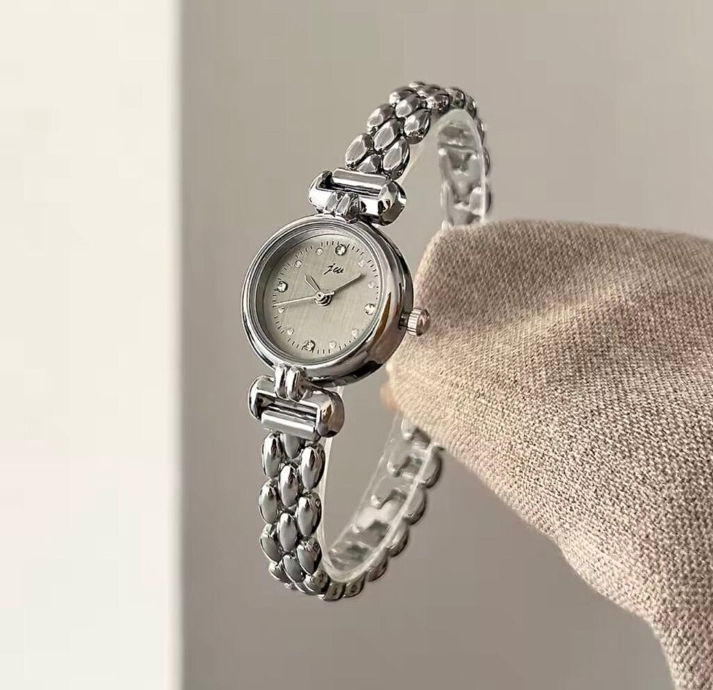 Elara Wristwatch